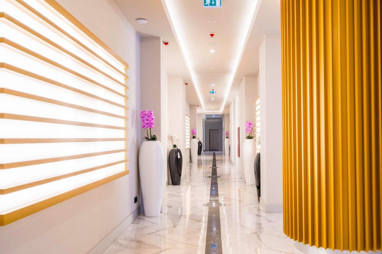Hellobatumi Aparthotel ภายนอก รูปภาพ