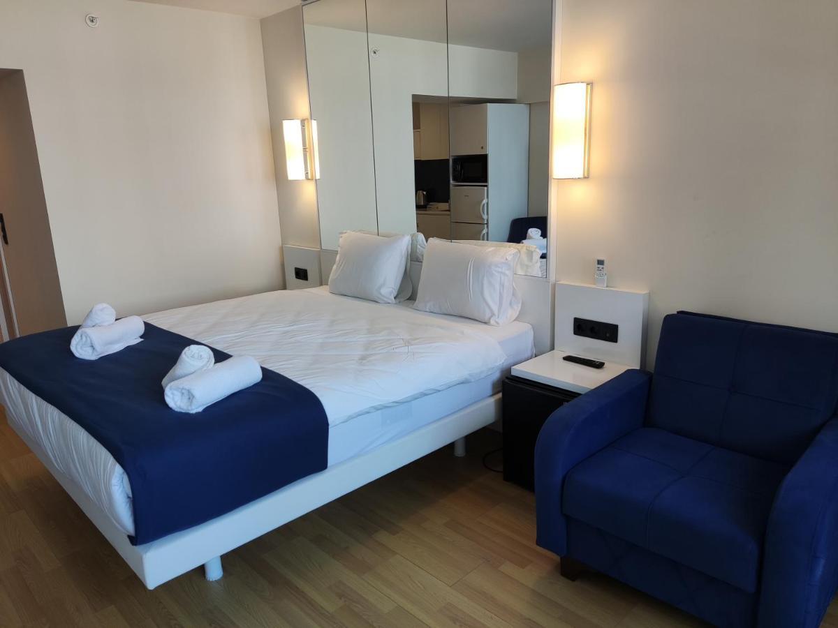 Hellobatumi Aparthotel ภายนอก รูปภาพ