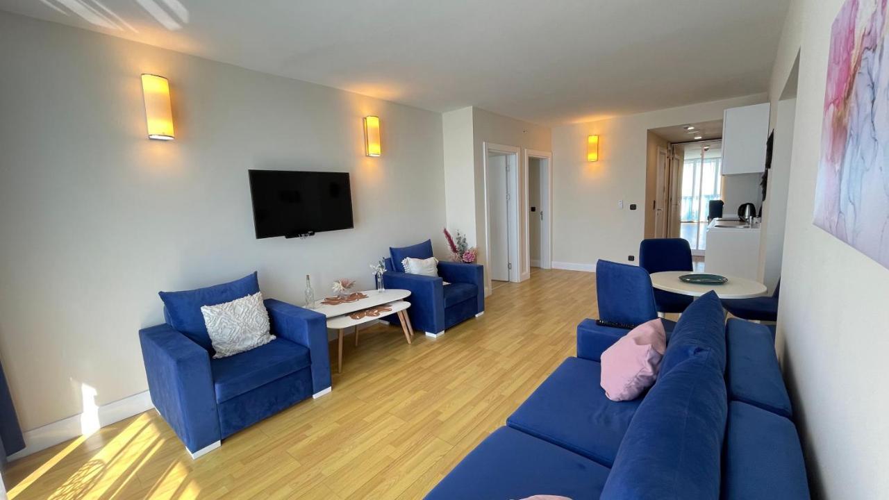Hellobatumi Aparthotel ภายนอก รูปภาพ