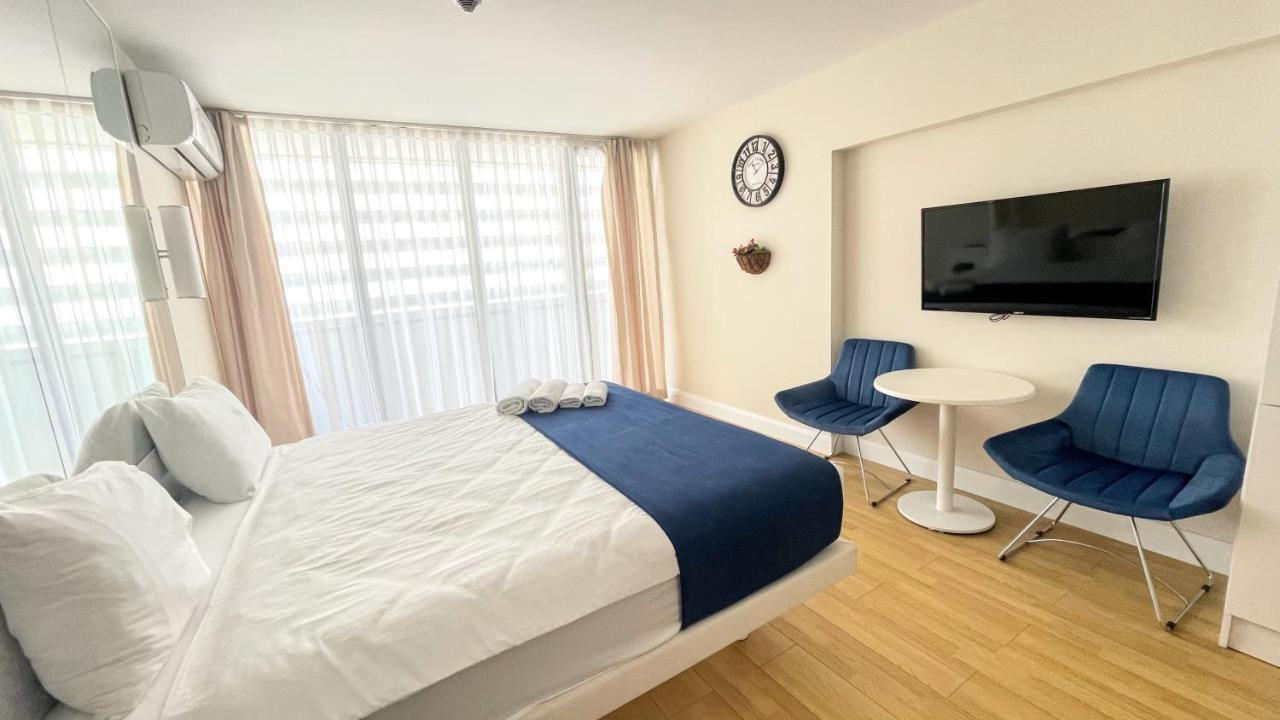 Hellobatumi Aparthotel ภายนอก รูปภาพ