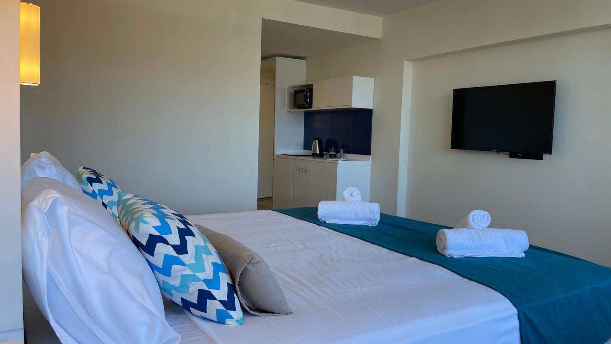 Hellobatumi Aparthotel ห้อง รูปภาพ