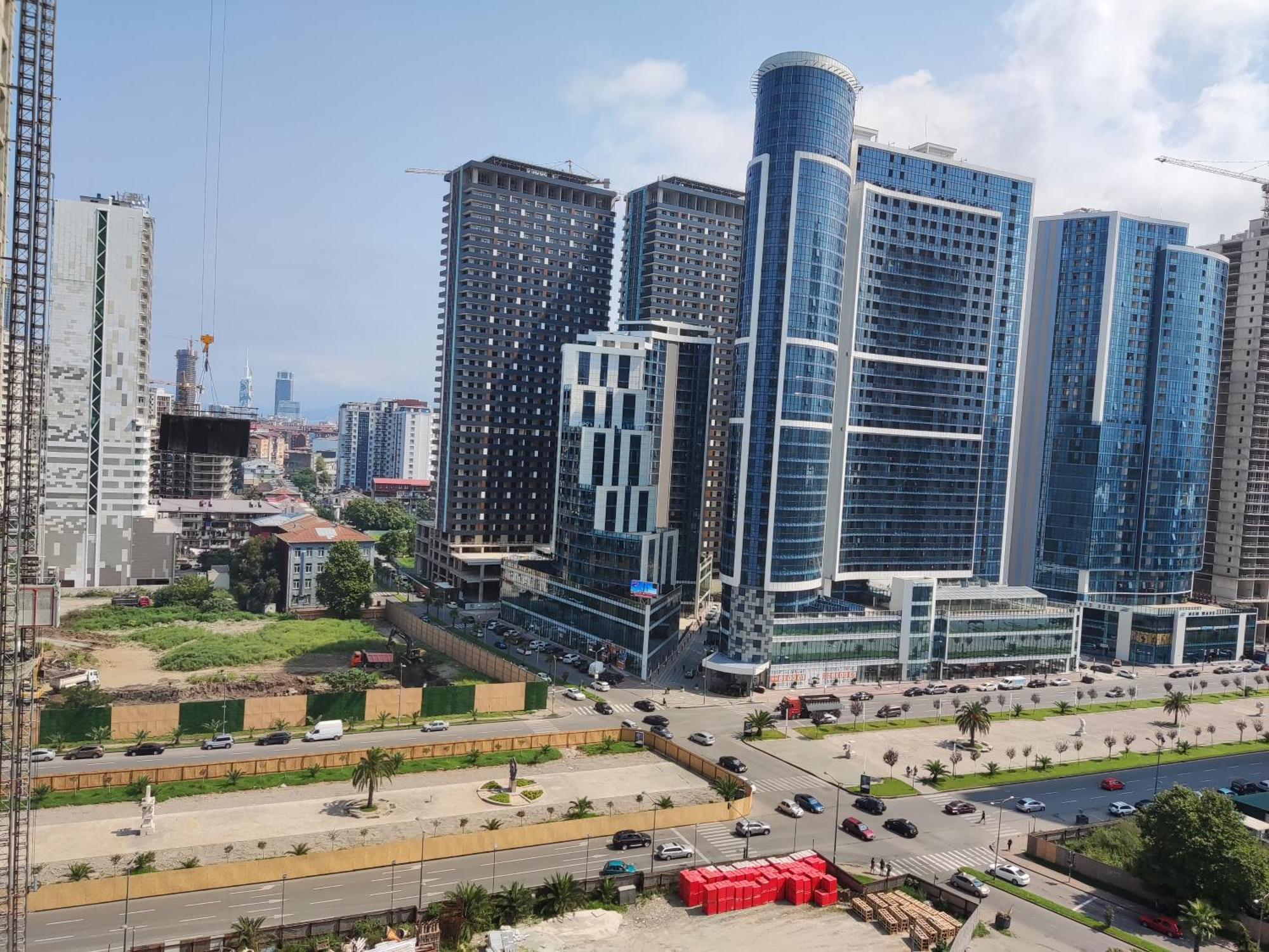 Hellobatumi Aparthotel ภายนอก รูปภาพ